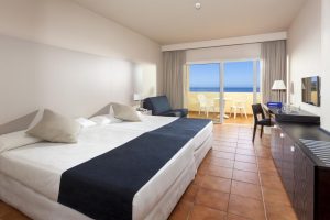 hotel con toboganes en Tenerife