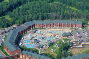 wisconsin dells water park hotels