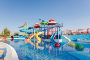 hotels with water parks in portugal