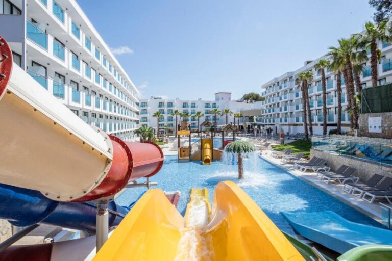 Hoteles con toboganes Hotel Best Sol D´Or piscina
