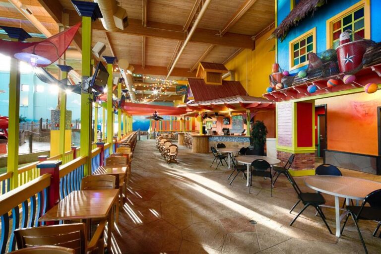 2022 Omaha Resorts with WaterParks and hotels with Water Slides