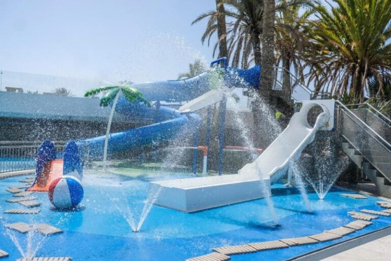 hotels-with-a-water-park-Gloria-Palace-San-Agustin-Thalasso-Hotel-in-Gran-Canaria-4-scaled.jpg