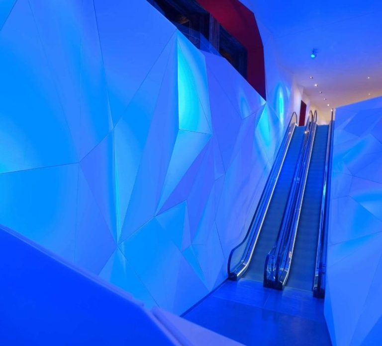 Hotel Slide