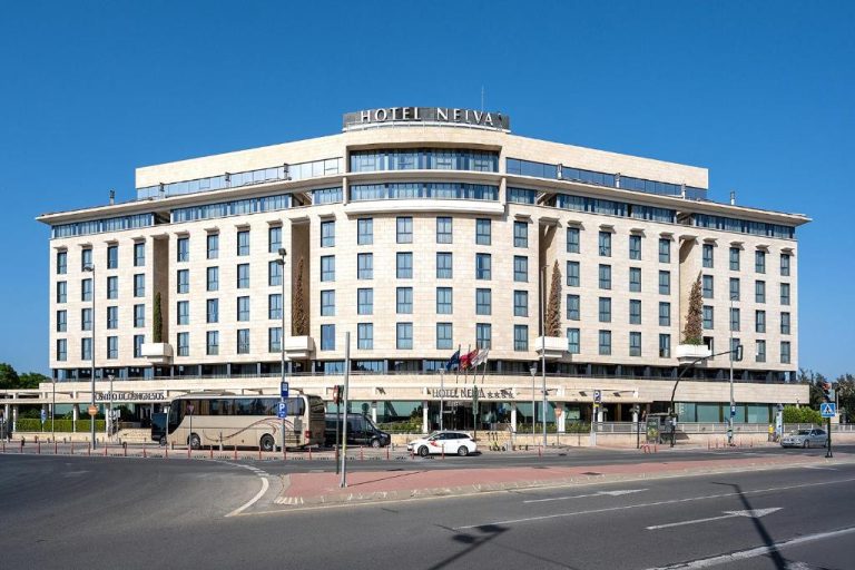 Hotel Nelva