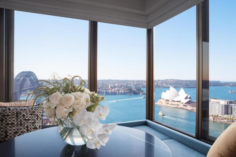 Habitación con vista panorámica a la Ópera de Sídney y el Puerto desde el Four Seasons Hotel Sydney
