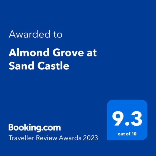 Premio Booking.com Traveller Review Awards 2023 con puntuación 9.3 sobre 10 para Almond Grove at Sand Castle