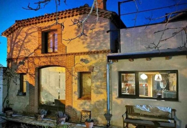 449557685