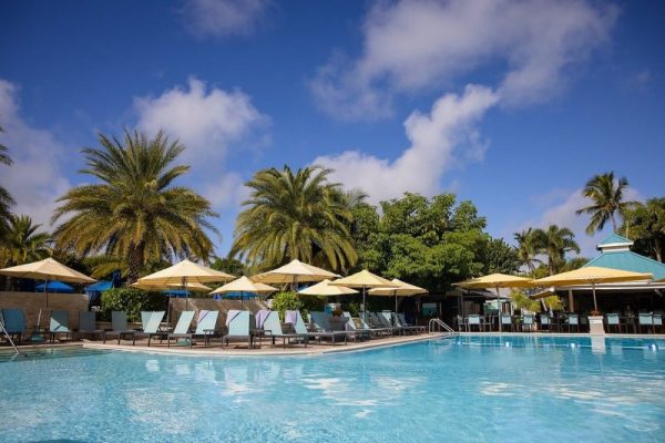 affordale-family-resorts-Tween-Waters-Island-Resort-in-Florida-1-scaled.jpg