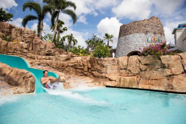 affordale-family-resorts-Universals-Loews-Sapphire-Falls-Resort-in-Florida-2-2-scaled.jpg