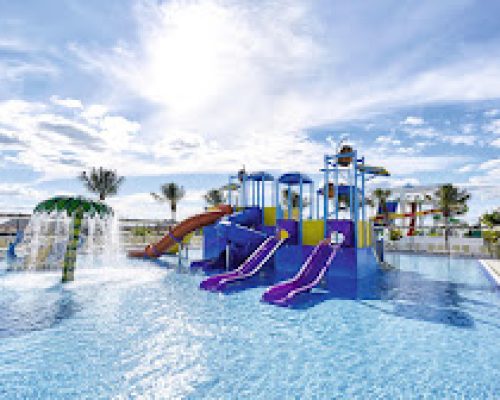 hotels-with-a-water-park-Hotel-Riu-Palace-Costa-Mujeres-in-Mexico.jpg