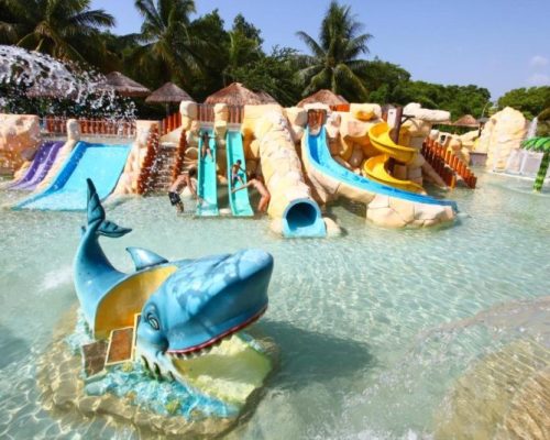 hotels-with-a-water-park-Sandos-Caracol-in-Mexico-7-scaled.jpg